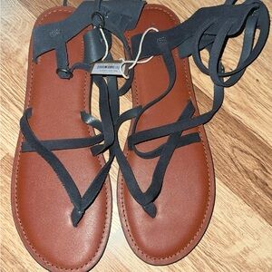 NWT American Eagle Sandals size 10